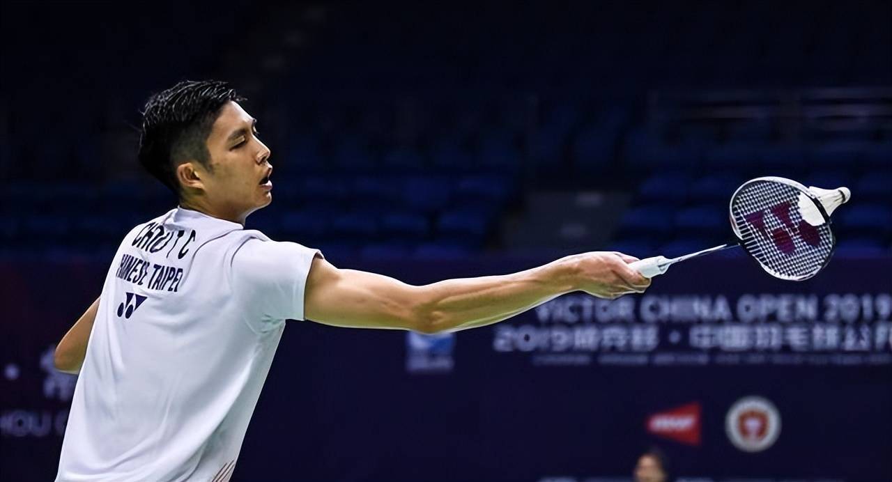 审视球队的 审视球队的