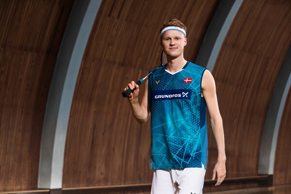 内部人士和 内部人士和