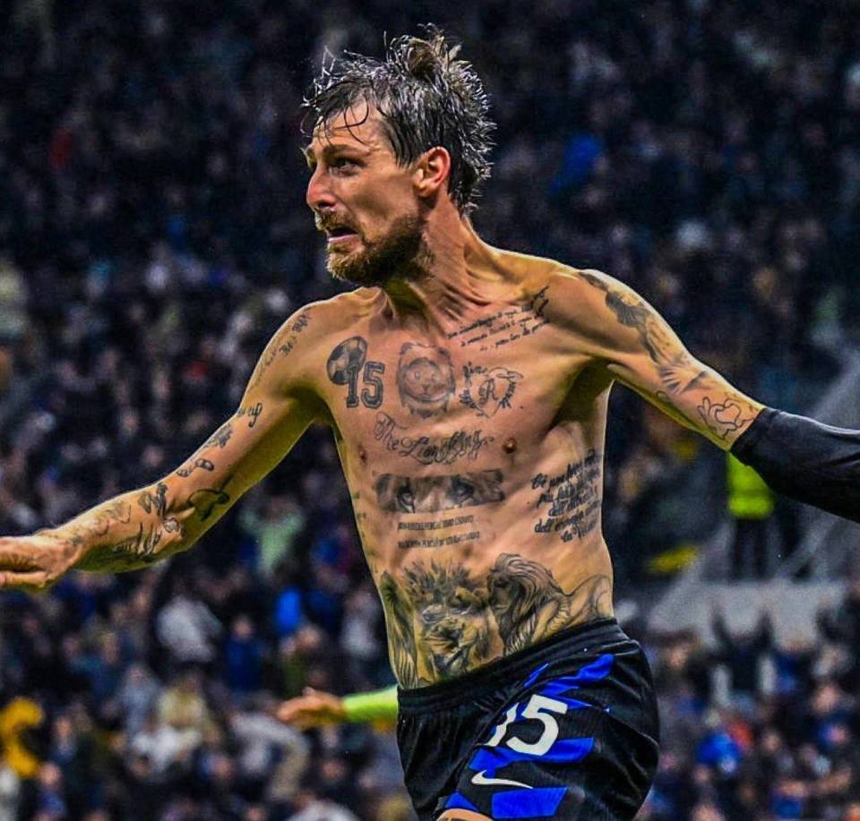 每支队伍都 每支队伍都