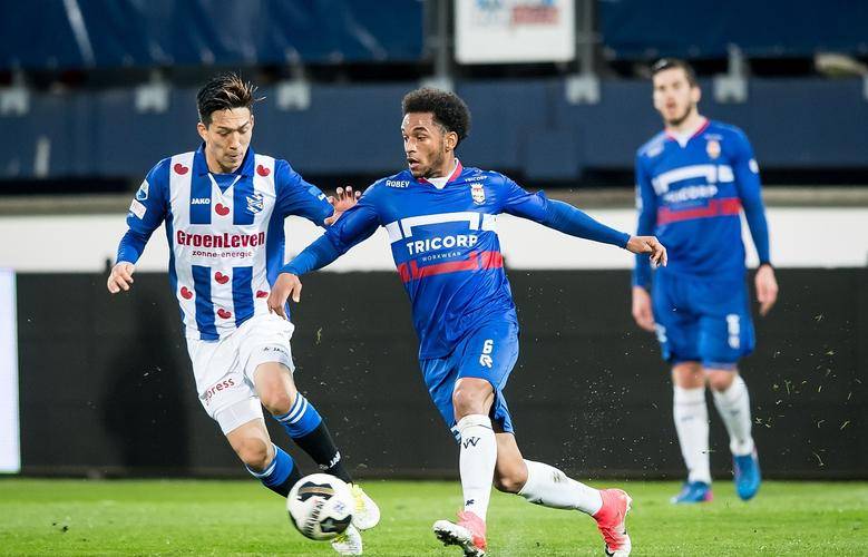 并提升球员 并提升球员