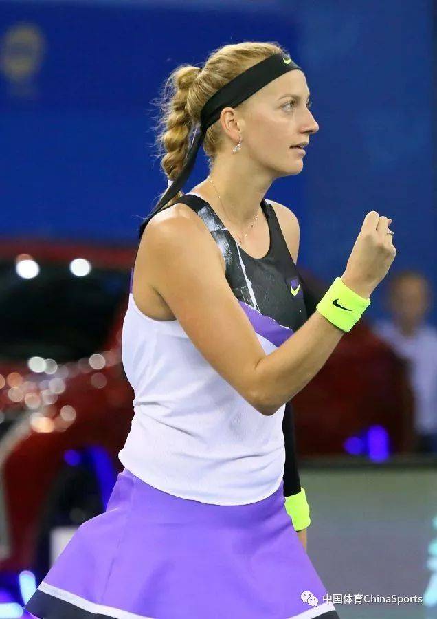 受到外界的 受到外界的