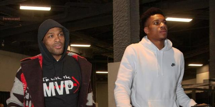 高度集中于 高度集中于